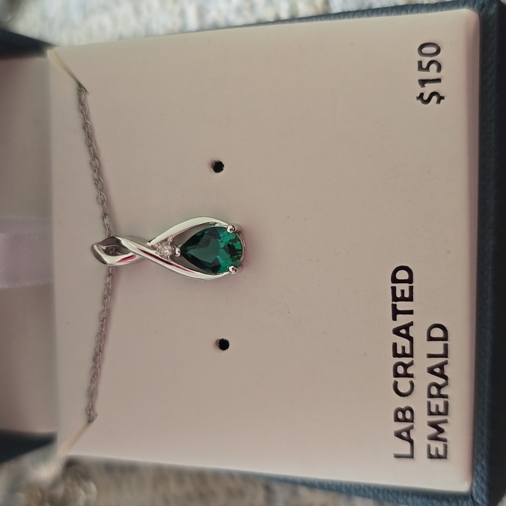 MADE FOR YOU FINE JEWELRY EMERALD STERLING SILVER NECKLACE PENDANT